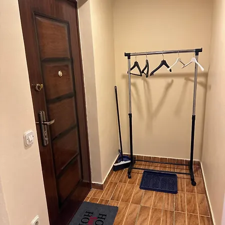 Apartment Golden Lily SJJ